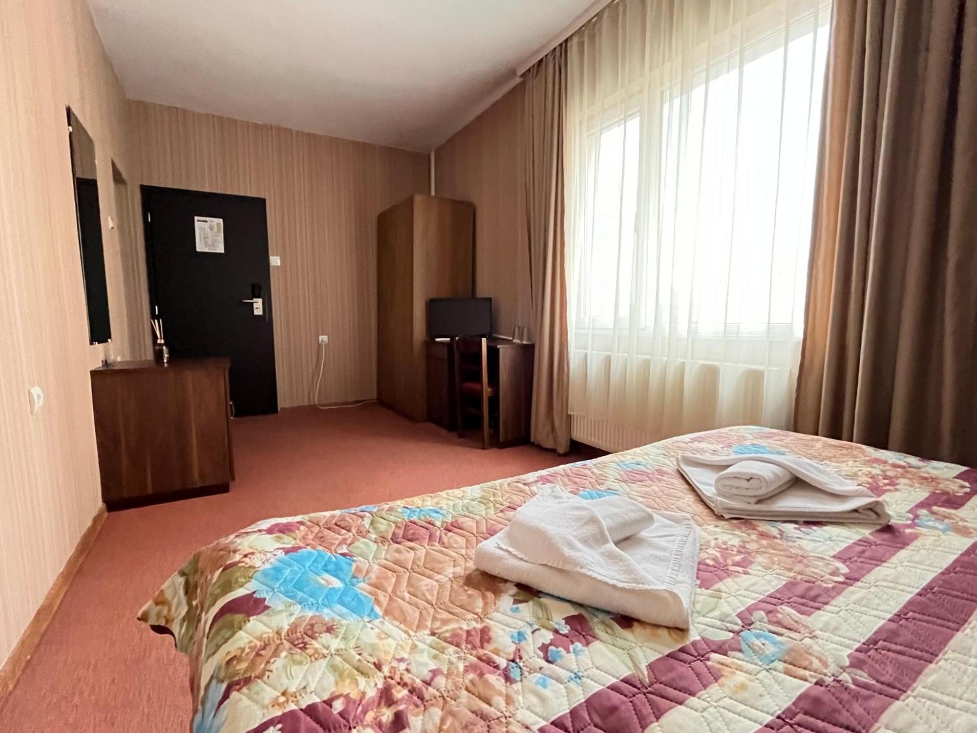 Park Hotel Ivailo Veliko Tărnovo Camera foto
