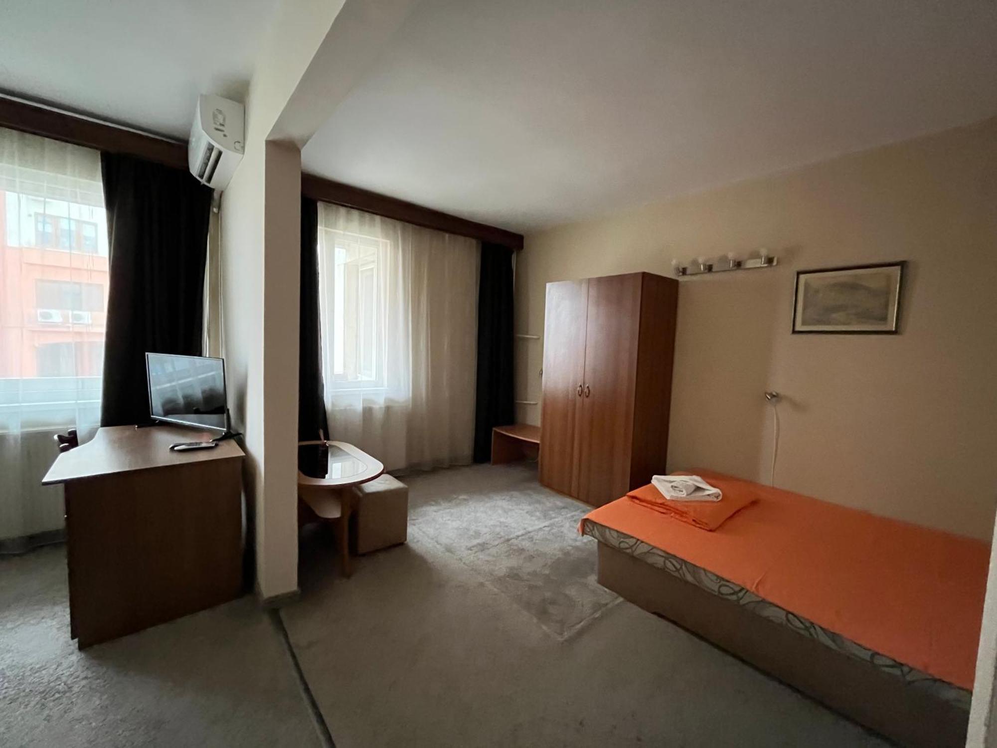 Park Hotel Ivailo Veliko Tărnovo Camera foto