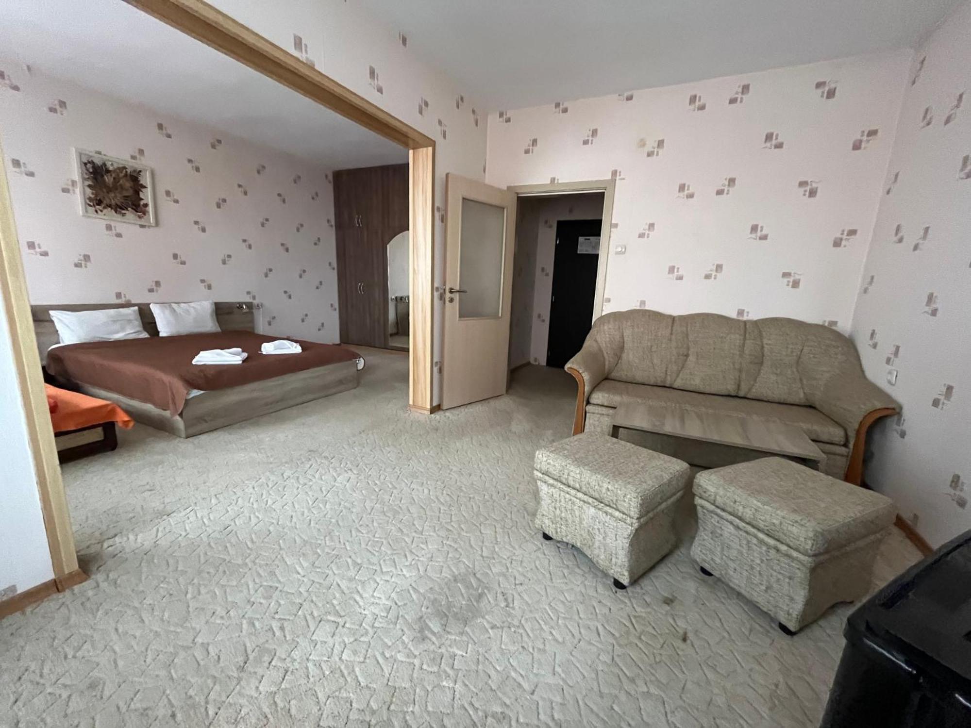 Park Hotel Ivailo Veliko Tărnovo Camera foto
